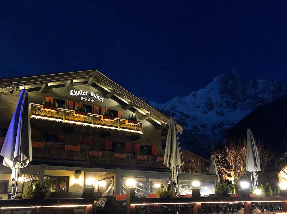 Chalet Hotel Le Castel 2/74