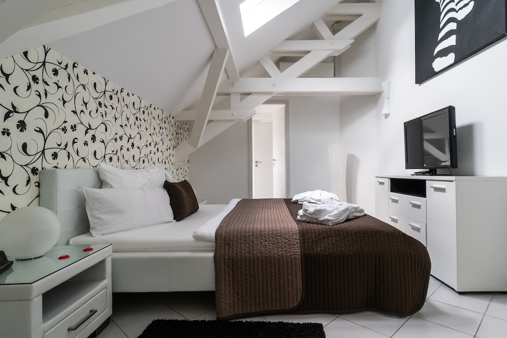 Aparthotel Villa Freisleben 18/50