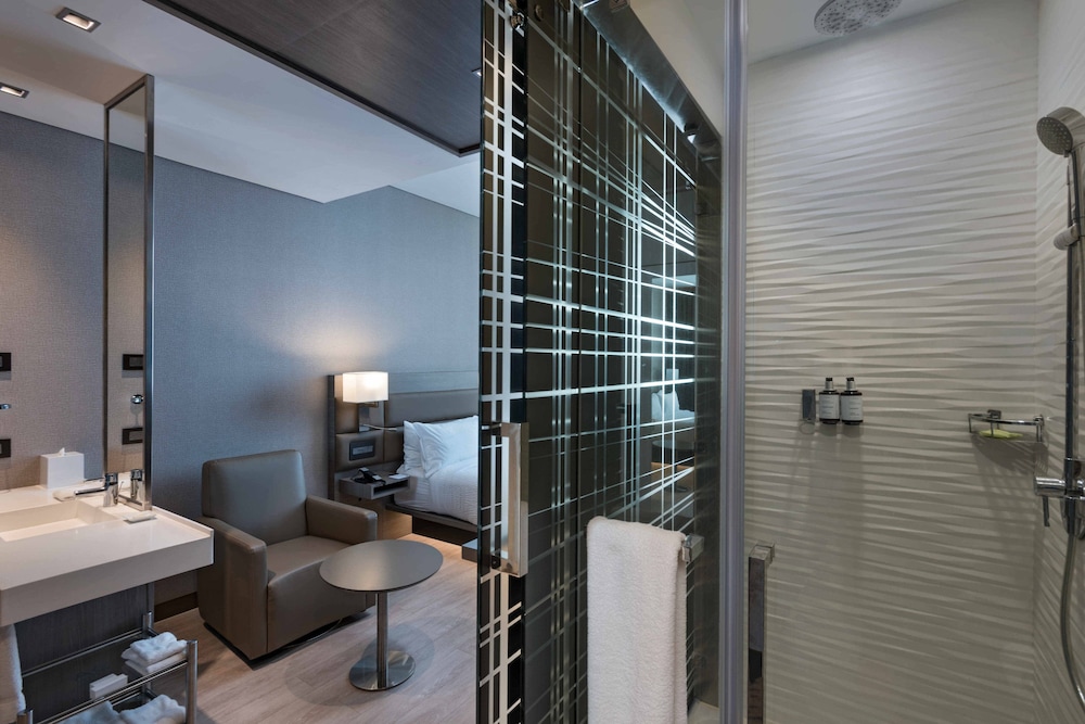 AC HOTEL BY MARRIOTT GUATEMALA CITY 12/45