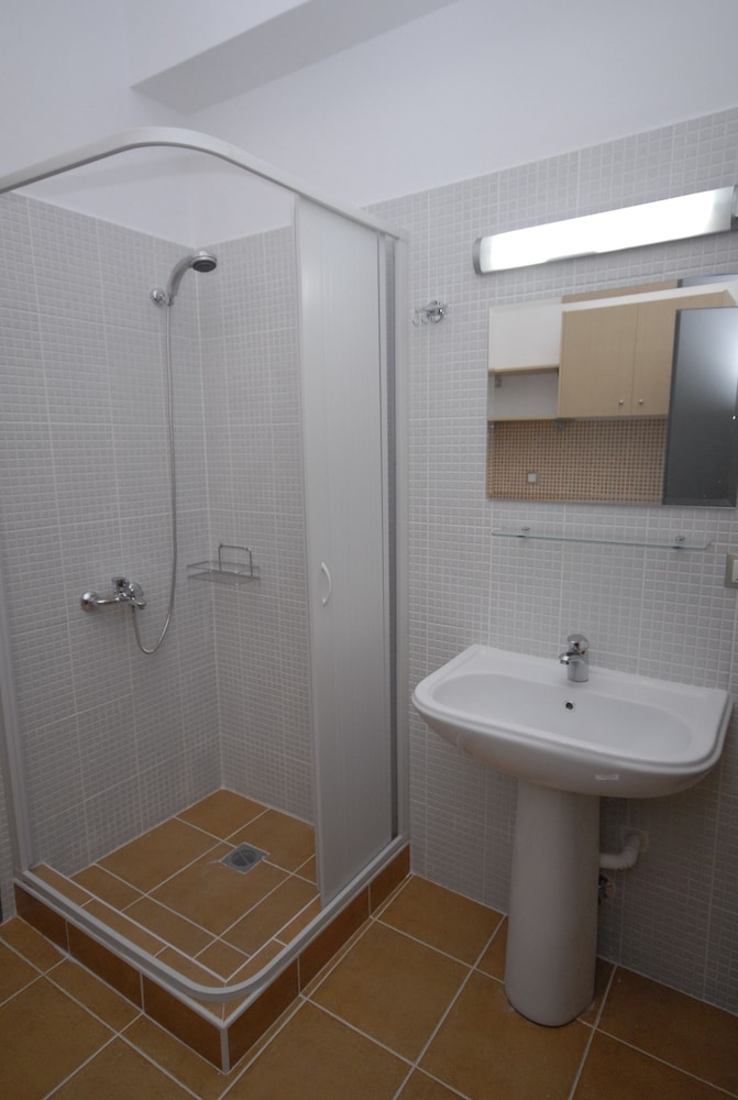 Rentrooms Thessaloniki 16/67