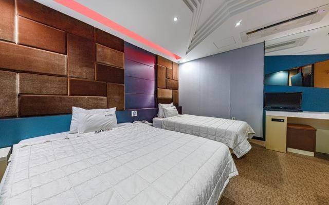 Ava Hotel Changwon 14/99