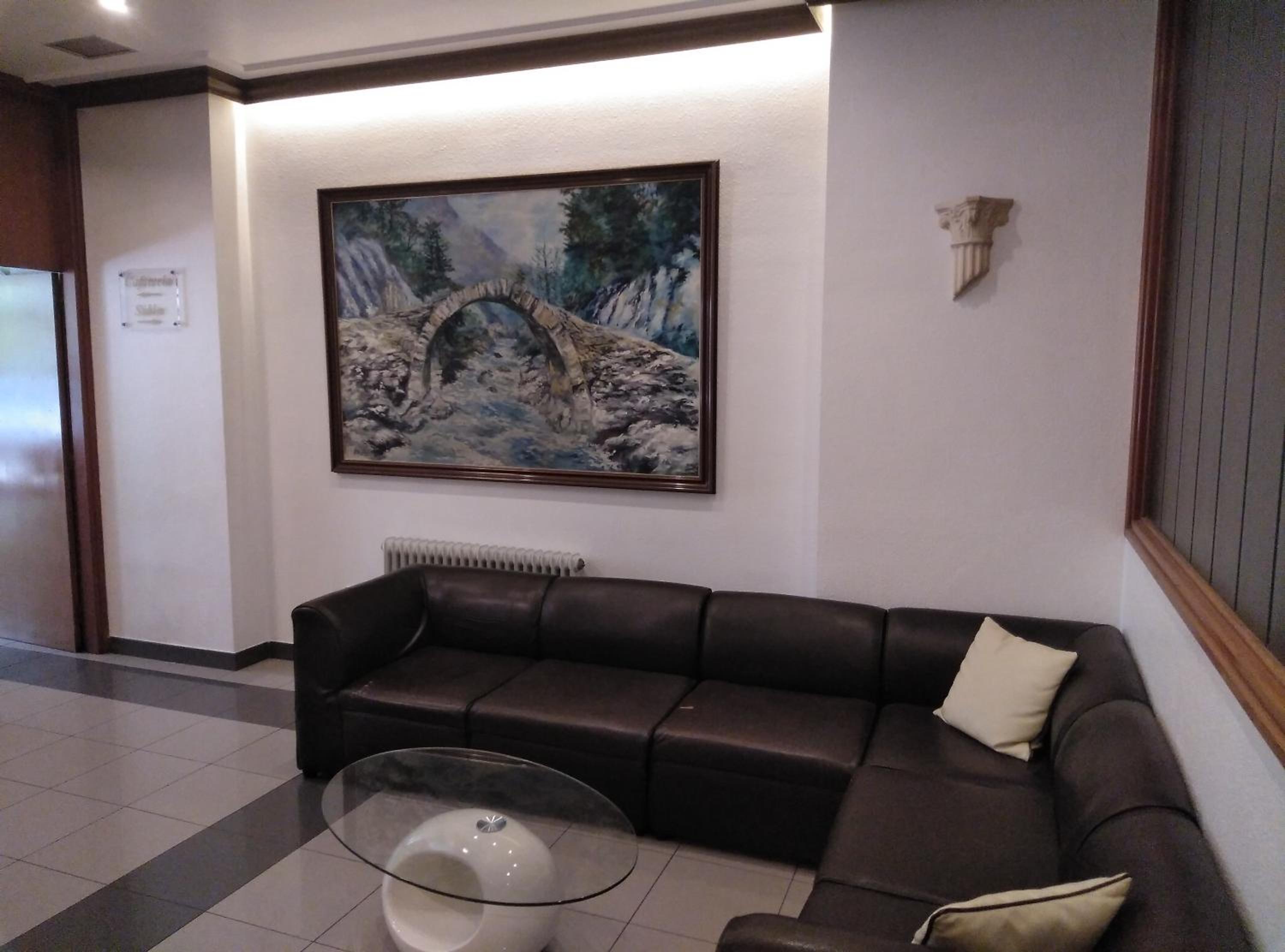 Hotel Madrid 30/50