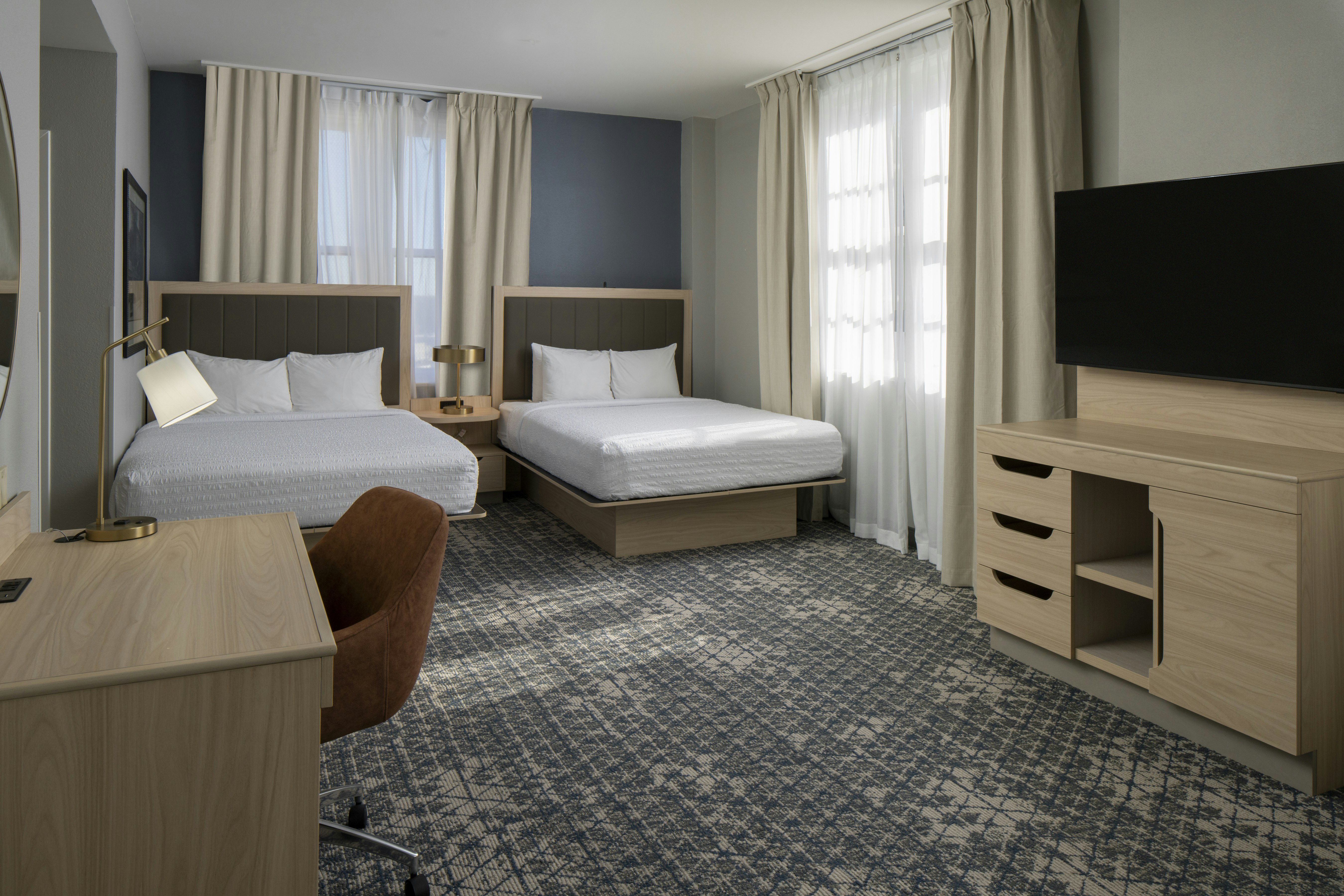 ROOM, KING BED, ACCESSIBLE