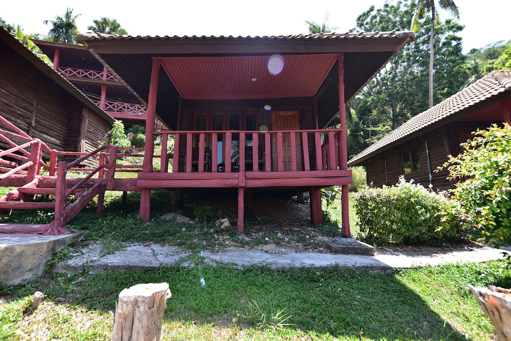 Koh Ngai Resort Ko Ngai 47/50