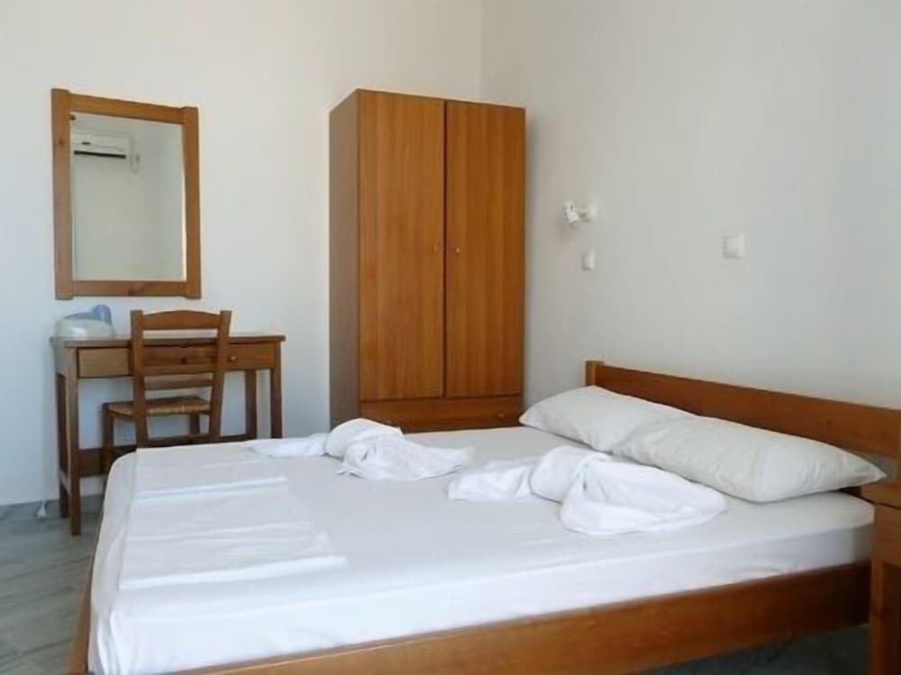 Ioanna Rooms 10/50
