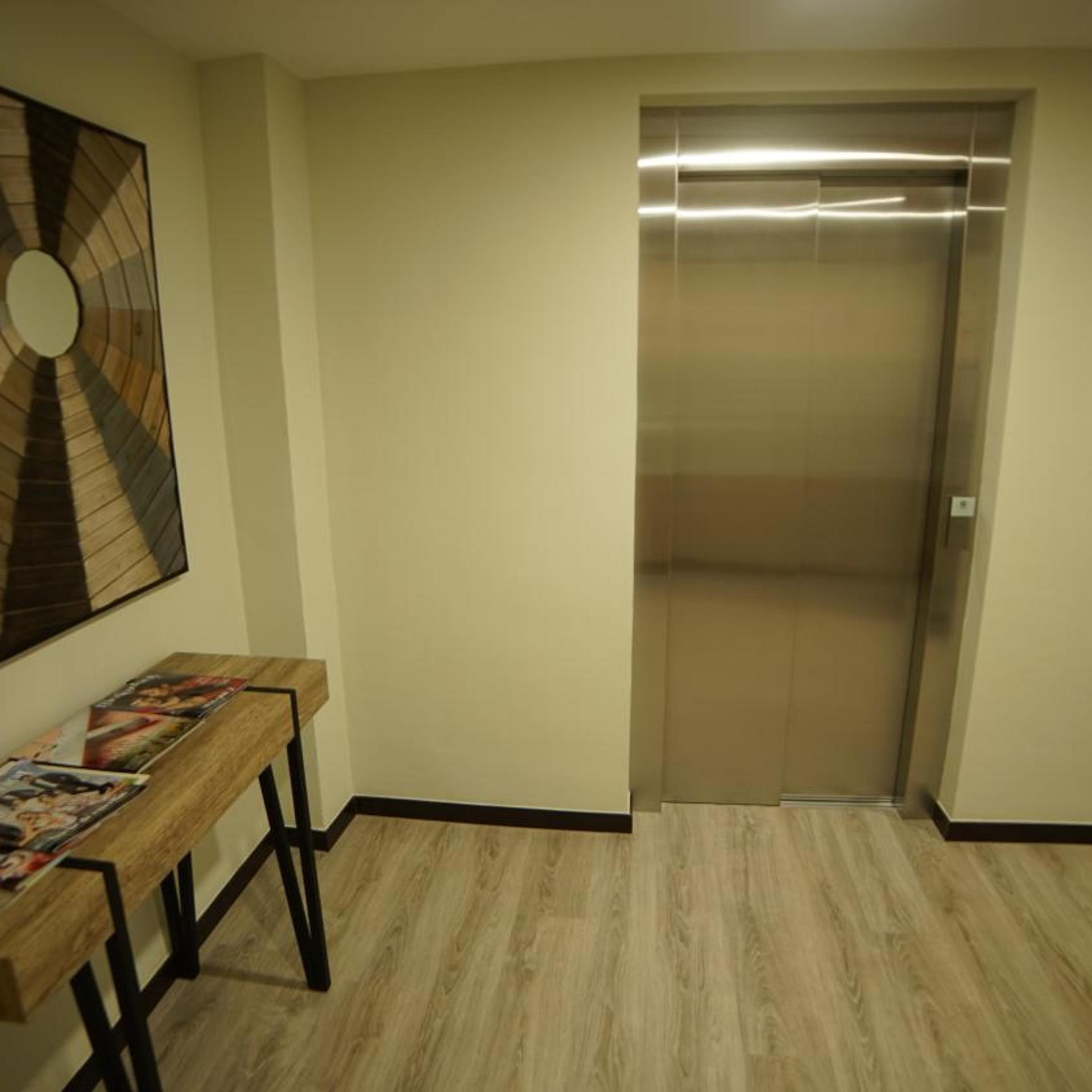 Hotel Infante Antequera 36/64