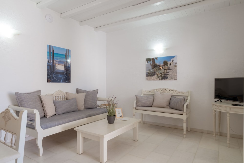 Anthos Apartments 19/50