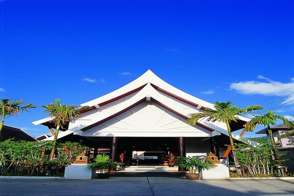 KATA POOLSIDE RESORT 7/67