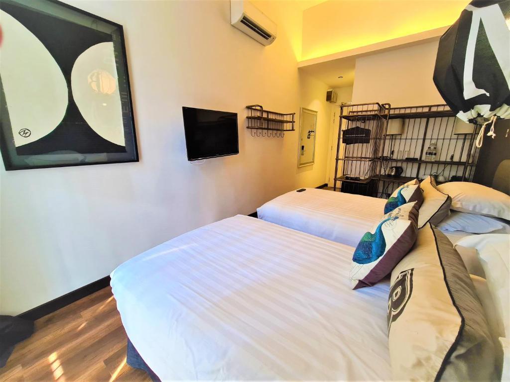 SUPERIOR, TWIN BEDS