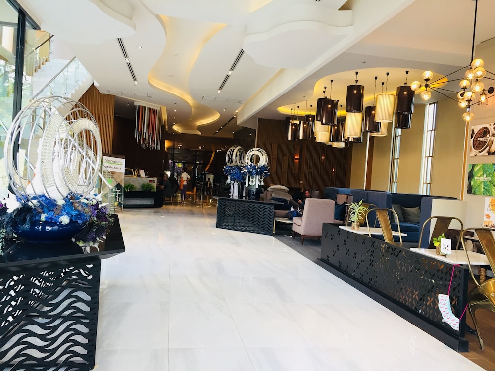 The Astra Luxury Suit condo 6/50