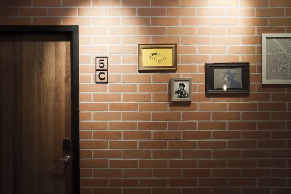 Bed Station Hostel 30/65