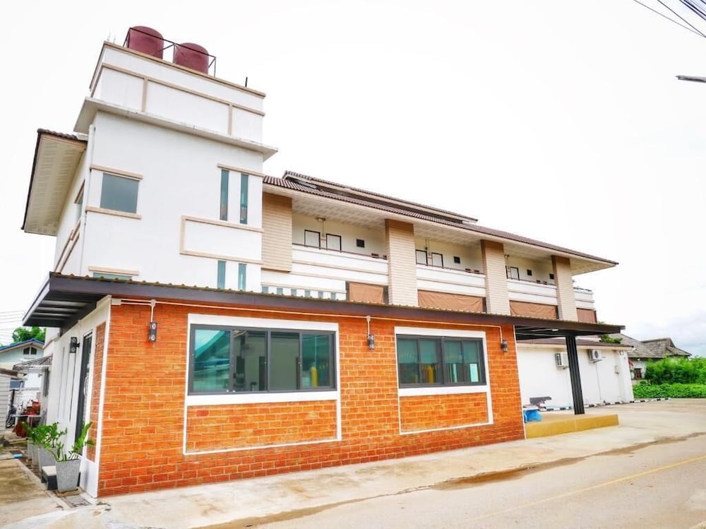Fang Villa Hotel 4/52