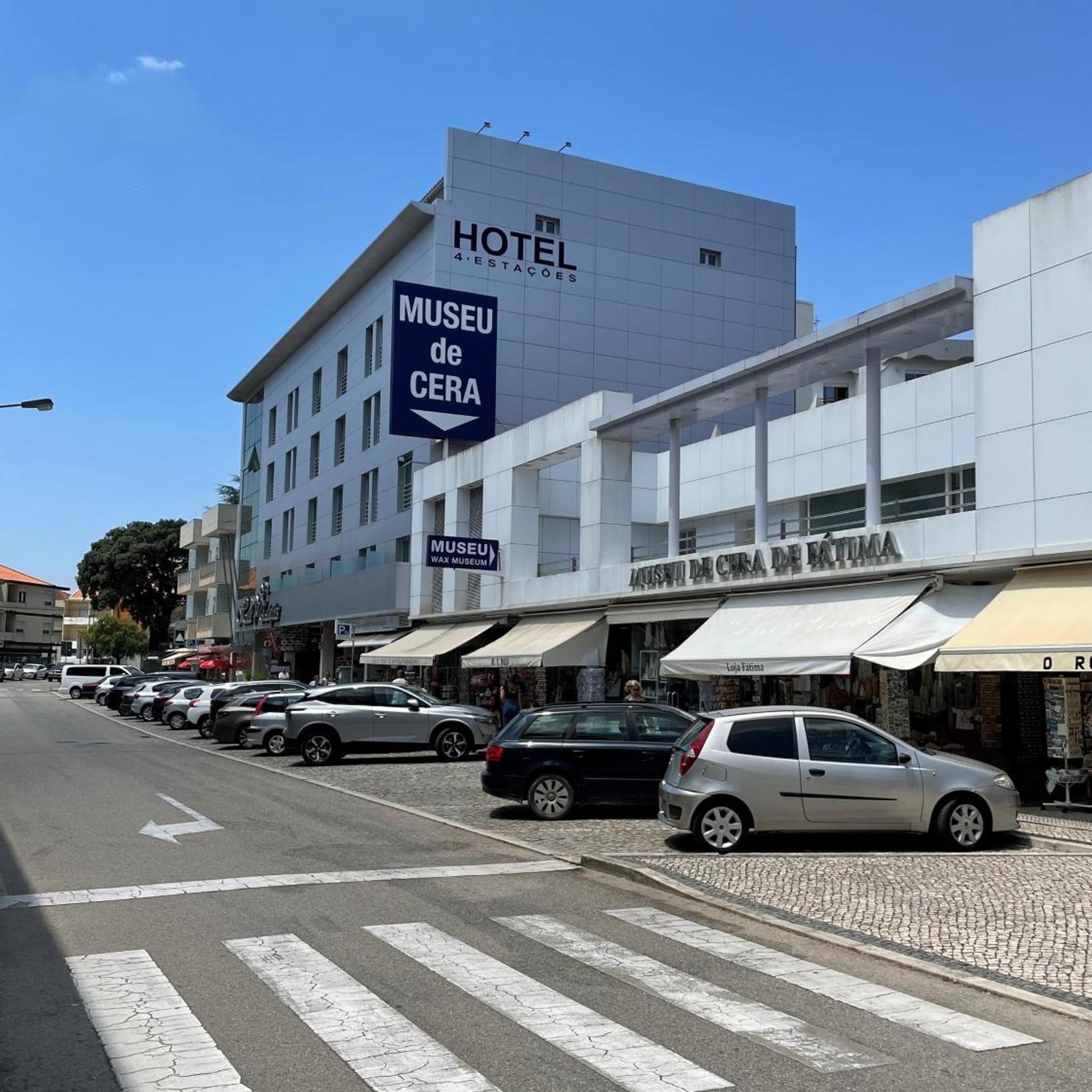 Hotel 4 Estacoes 43/50
