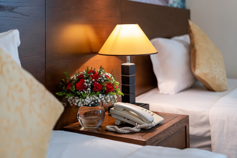 A25 Hotel - 29 Bui Thi Xuan 42/72