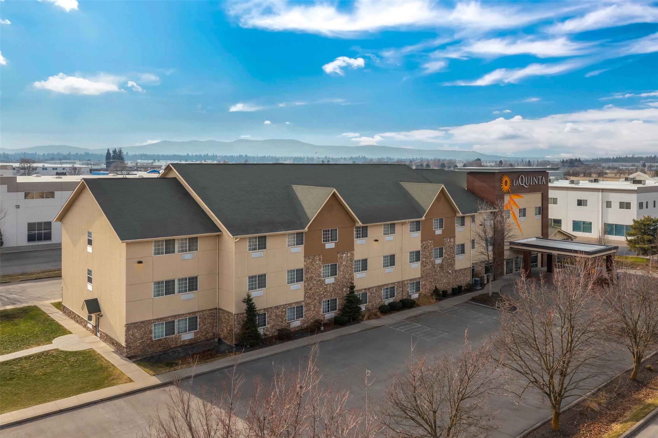 La Quinta Inn & Suites by Wyndham Spokane Valley 31/33