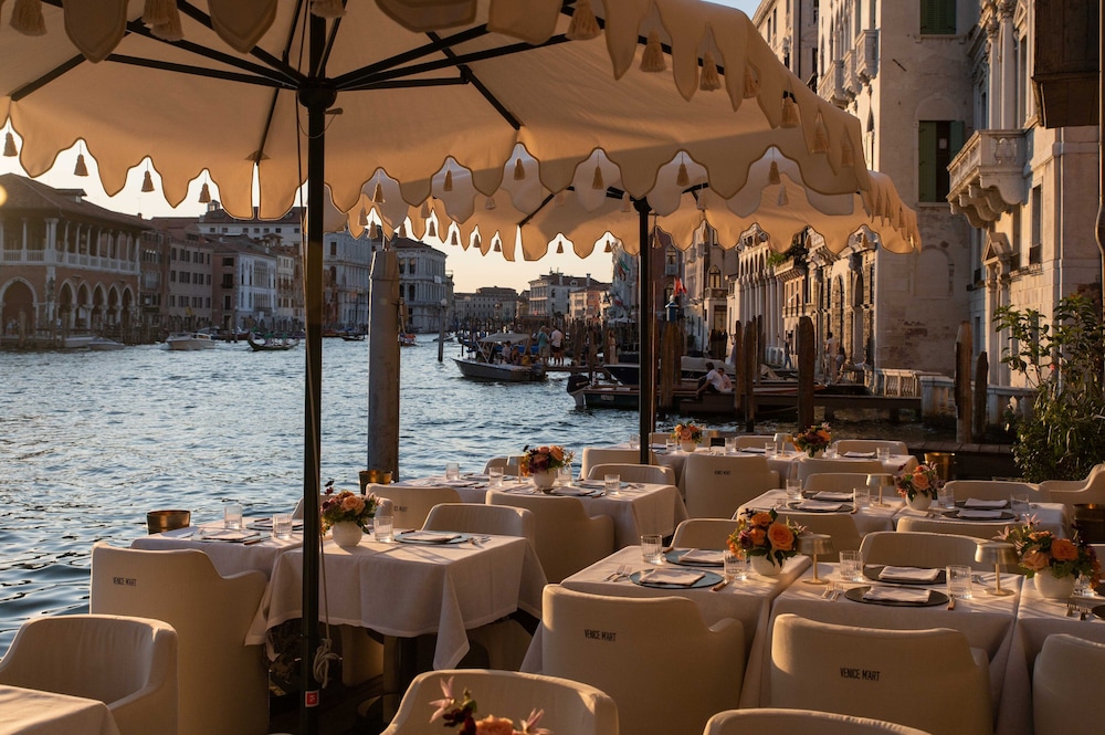 The Venice Venice Hotel 36/50