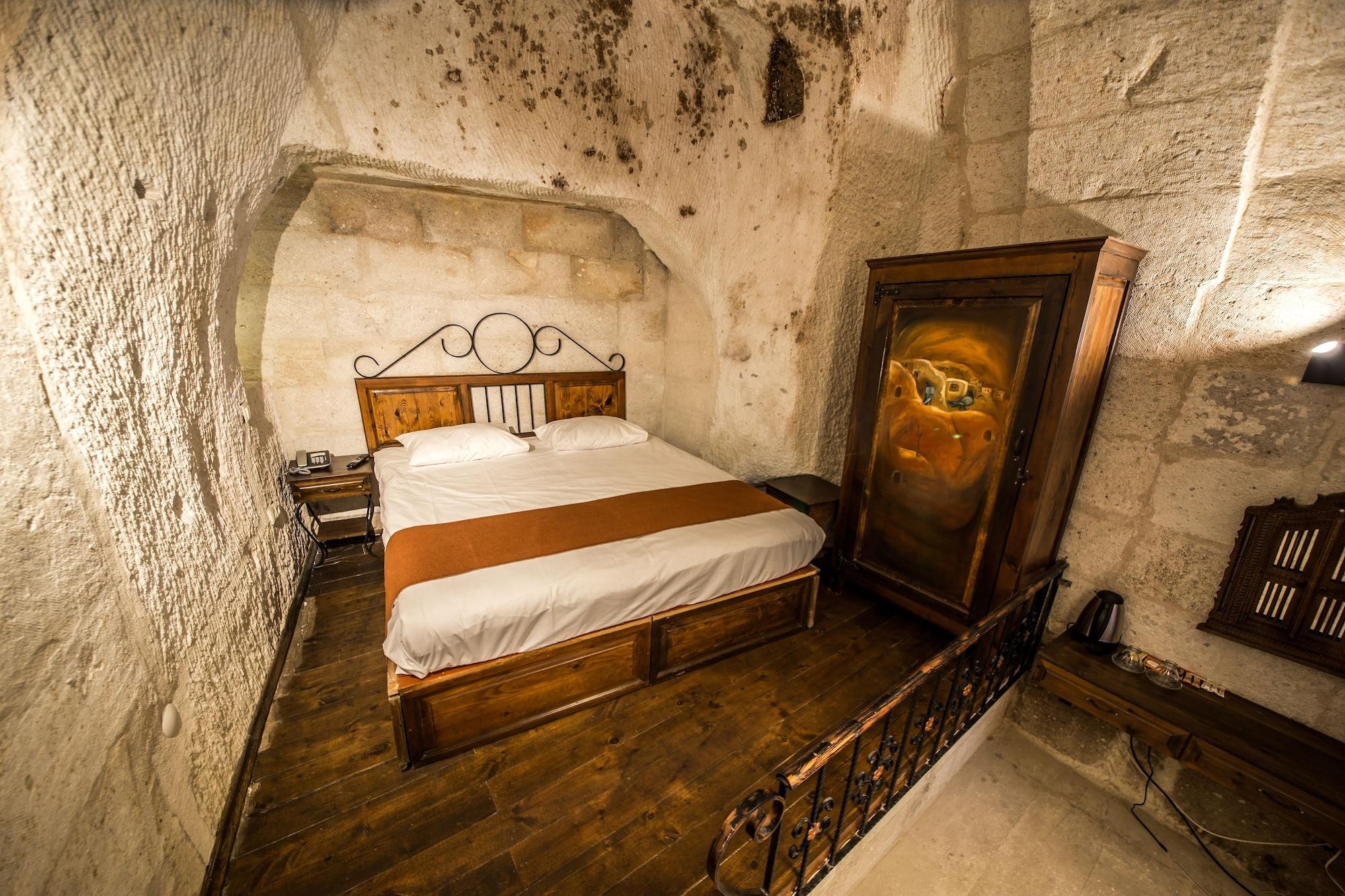 Harkasos Cave Hotel 4/39