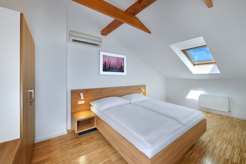 2 BEDROOMS, EXCLUSIVE, PENTHOUSE, TERRACE