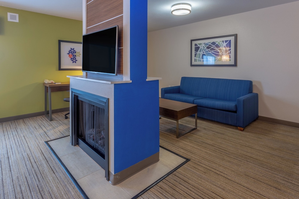 Holiday Inn Express Indianapolis Southeast 47/69
