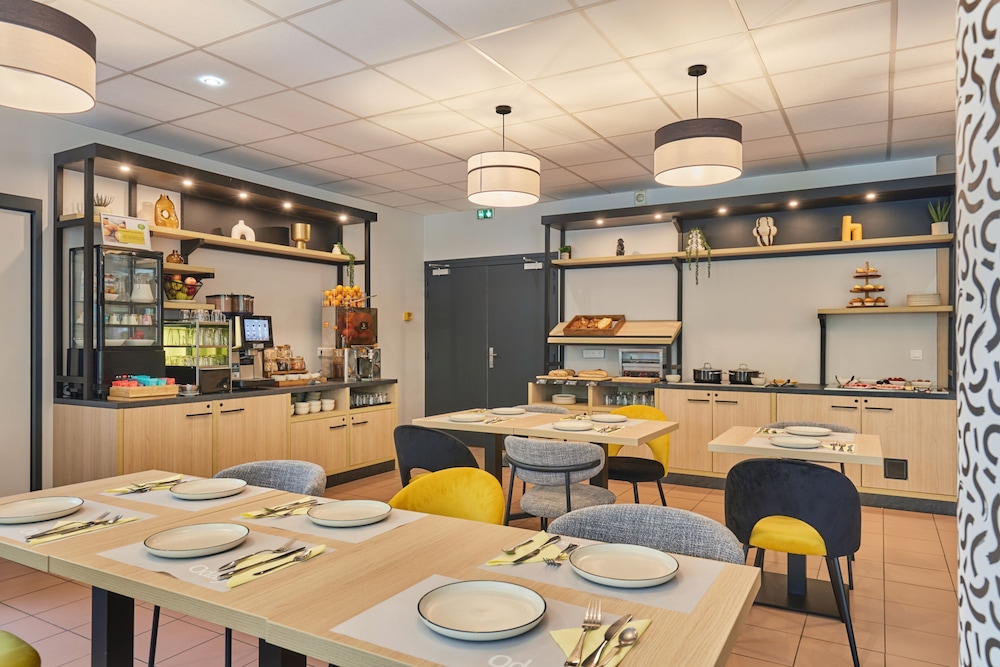 Appart hotel Odalys City Aix en Provence Centre Rotonde 26/48