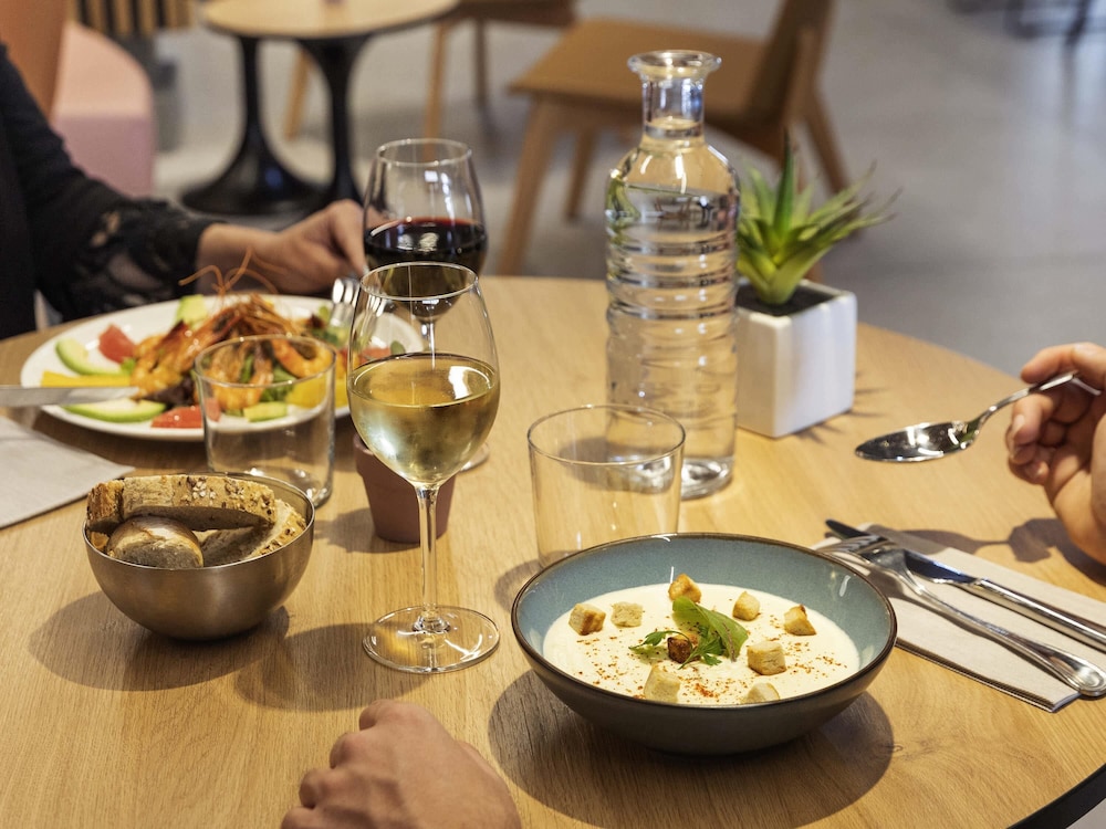 Novotel Bordeaux Centre Gare Saint Jean 42/59