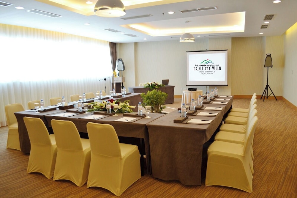 Holiday Villa Hotel and Residence City Centre Doha 41/50