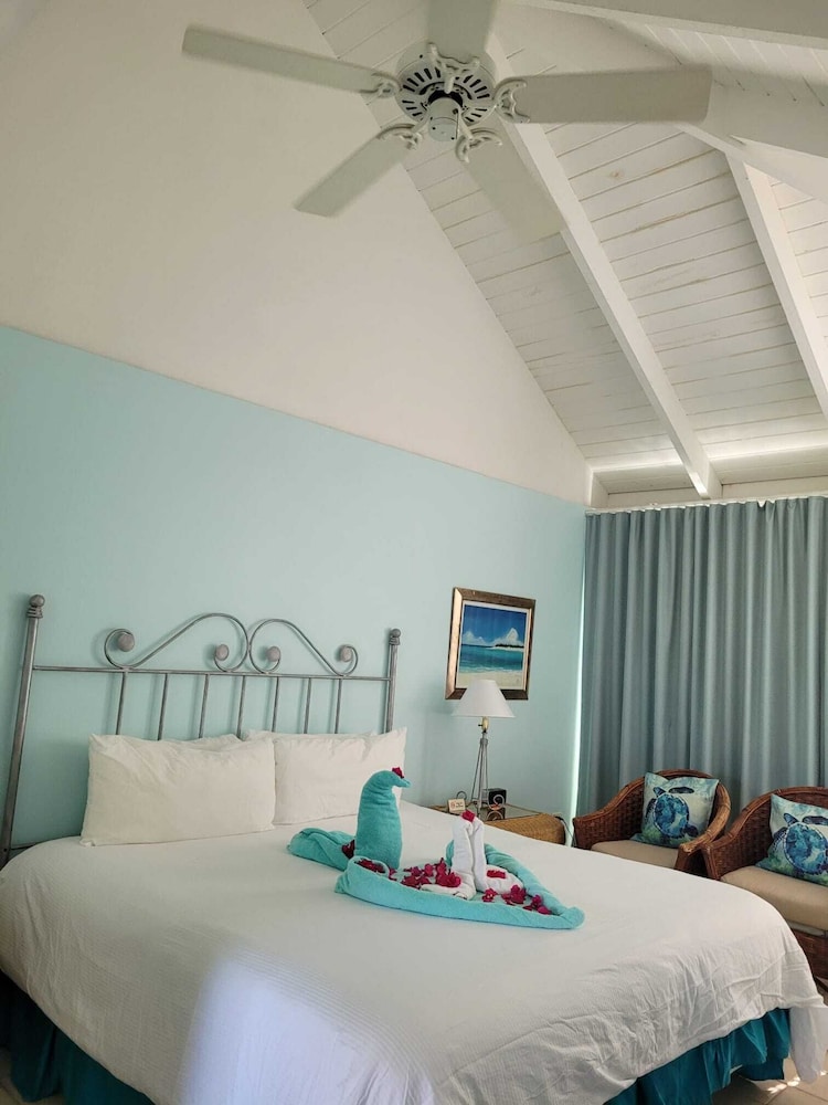 Sibonne Beach Hotel 17/62