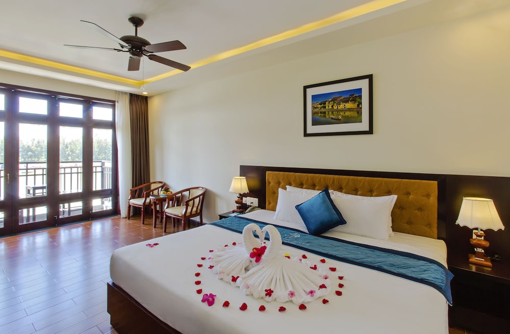 Silk River Hoi An Hotel & Spa 10/49