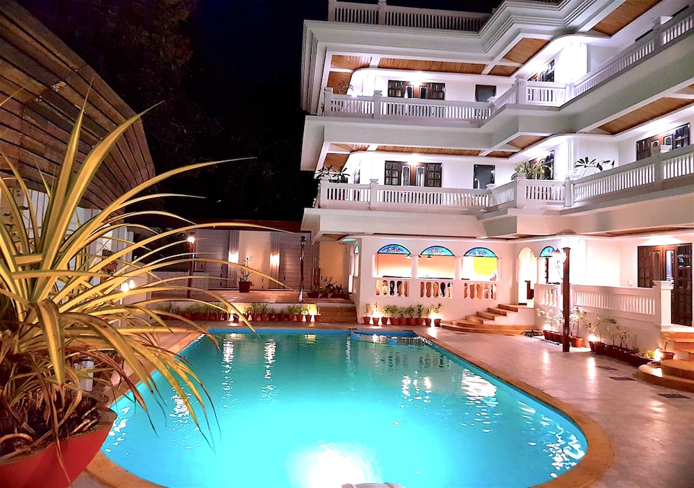 Ziva Suites 5/50