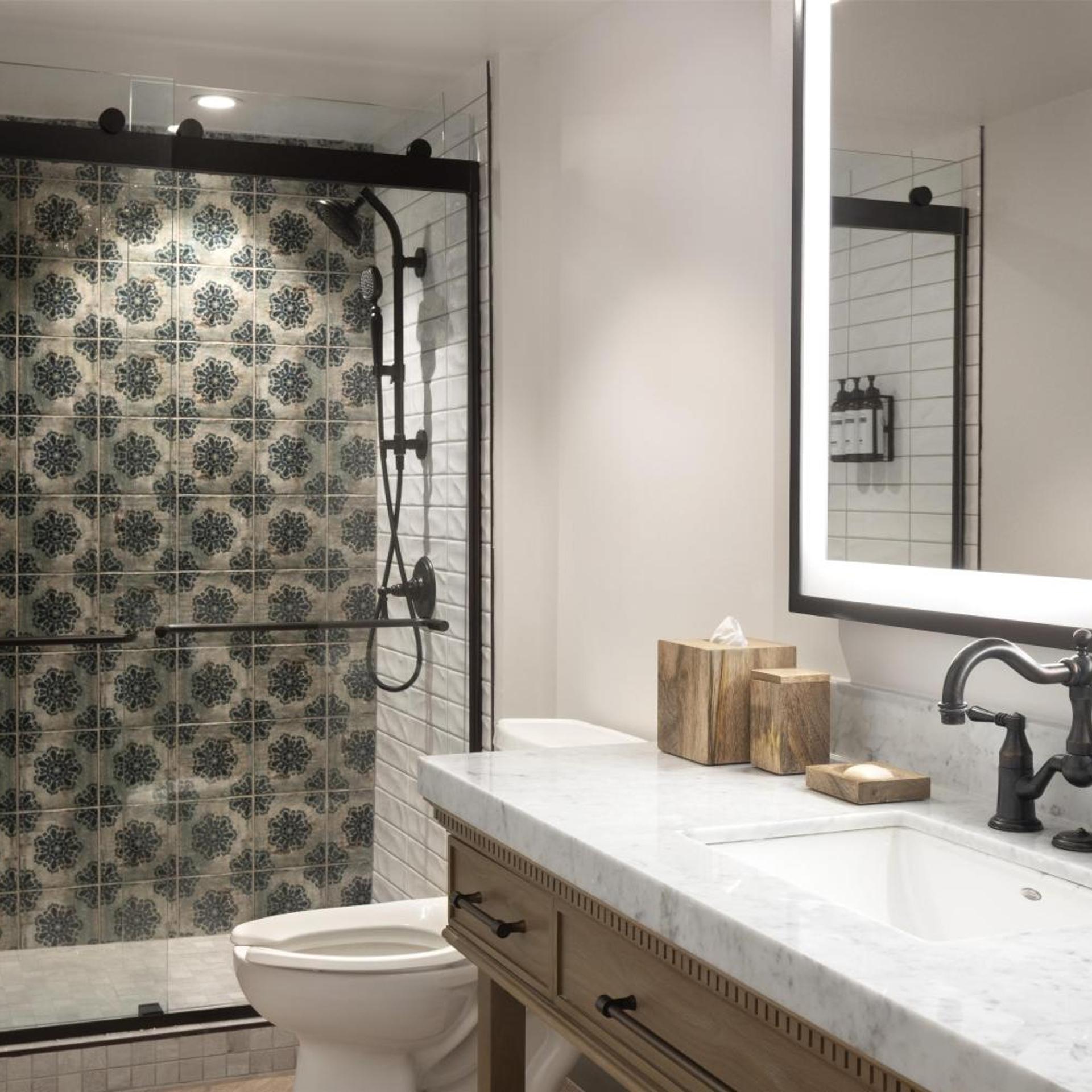 Hill Country, Suite, Patio
