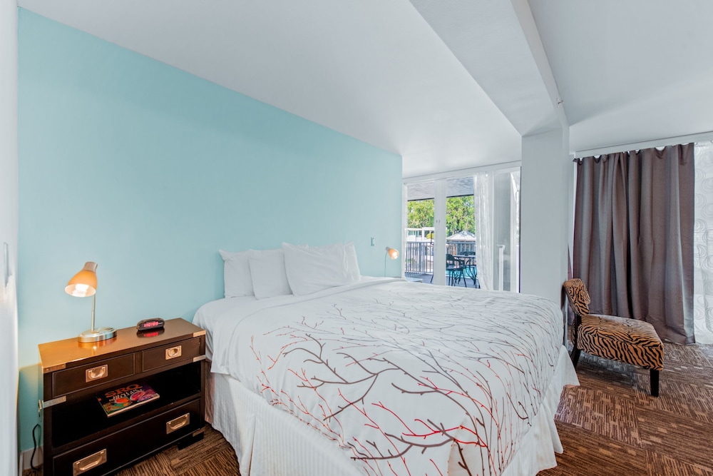 Casey Key Resorts - Mainland 13/68