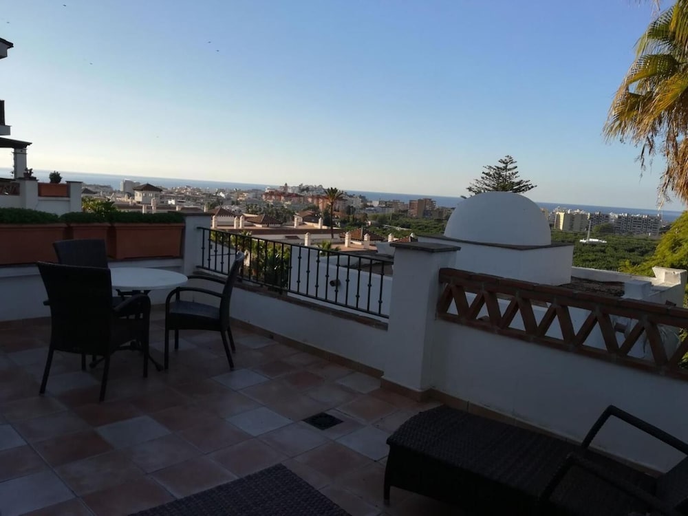 La Santa Cruz Apartments 21/39