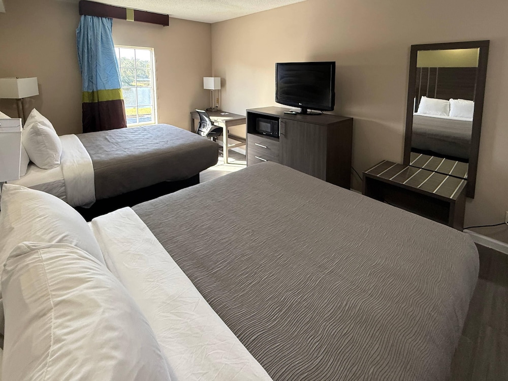 Room at Quality Inn Ormond Beach - Daytona, ORMOND BEACH - FL