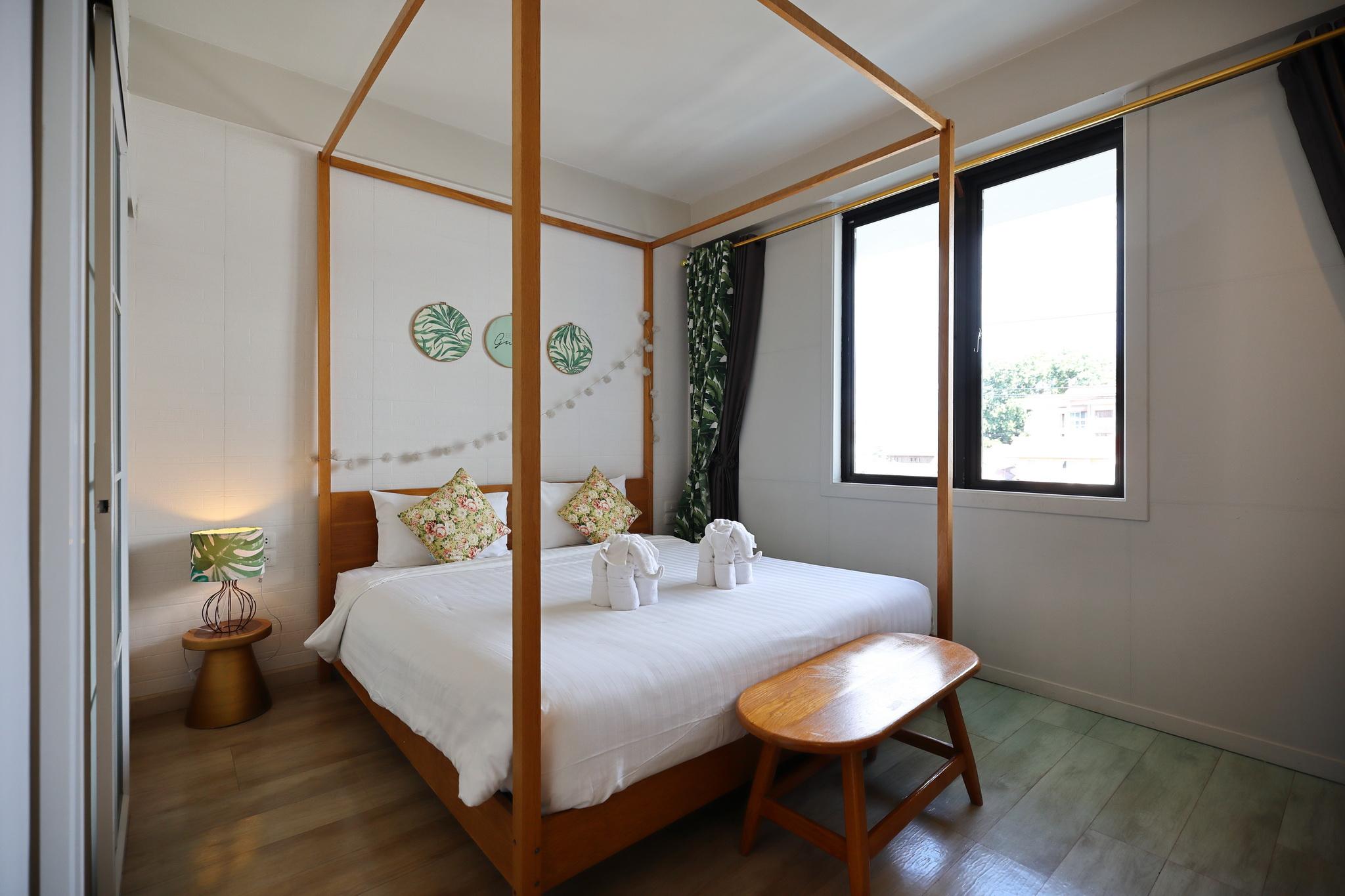 Live N Leaf Lifestyle Homestay 13/84