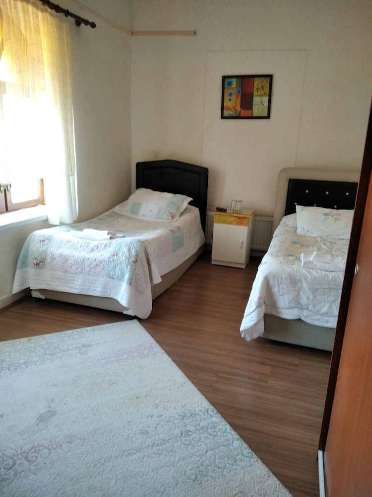 Hotel Ilhan 12/28