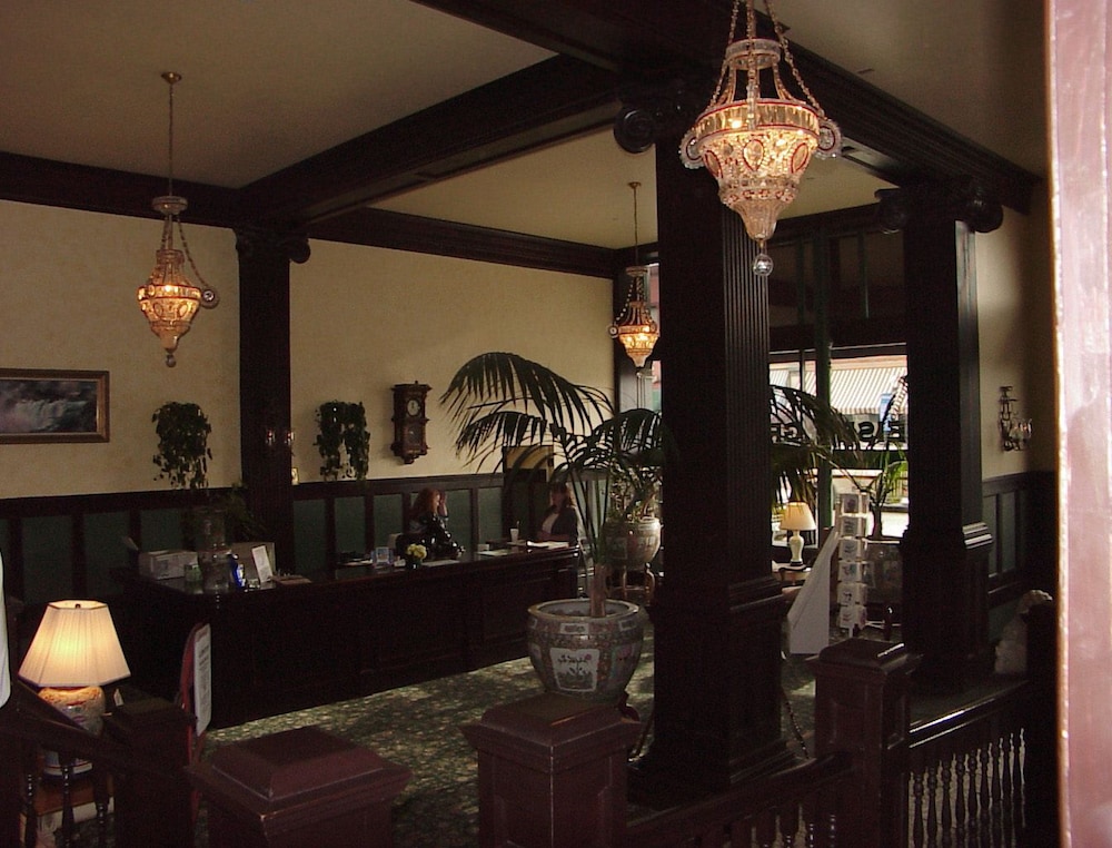 Geiser Grand Hotel 32/50