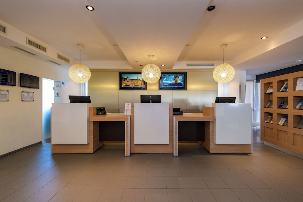 ibis Stuttgart Airport Messe 12/62
