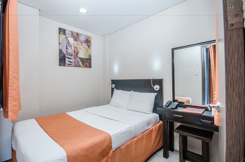 PREMIER, SUITE