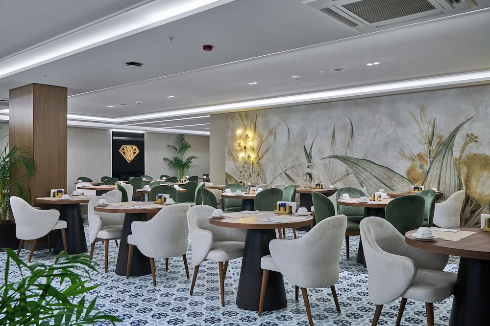 Rayelin Hotel Old City 36/50