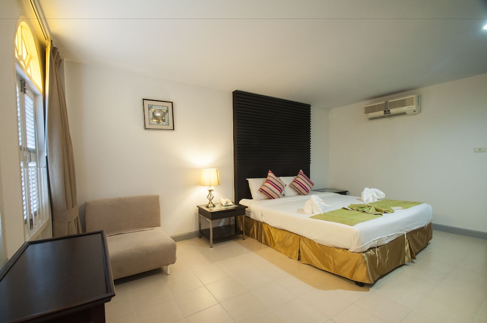 Patong Sino House 28/70