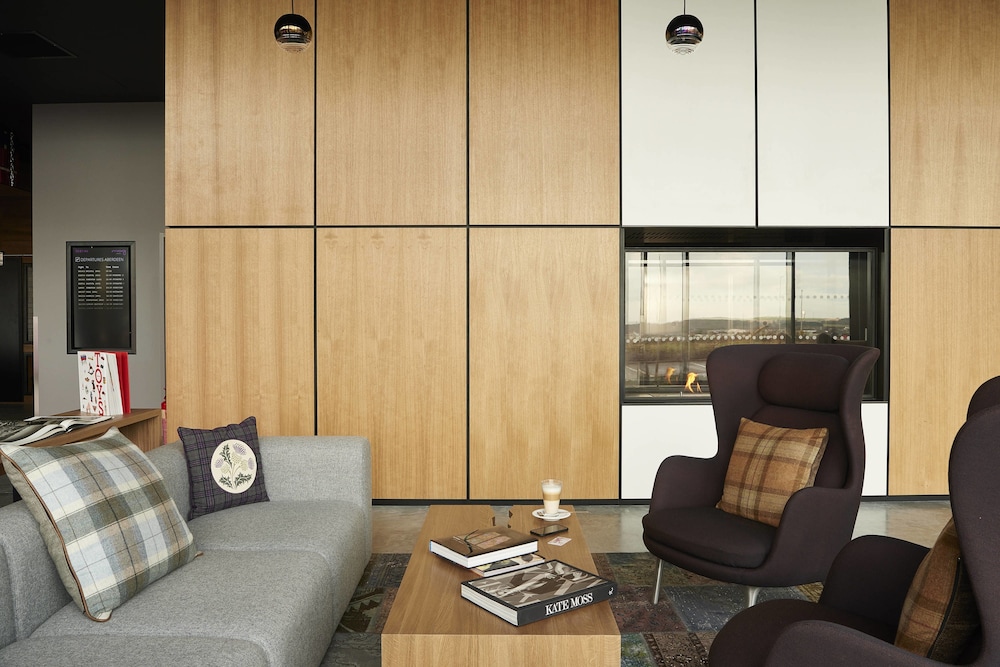 MOXY ABERDEEN AIRPORT 33/47