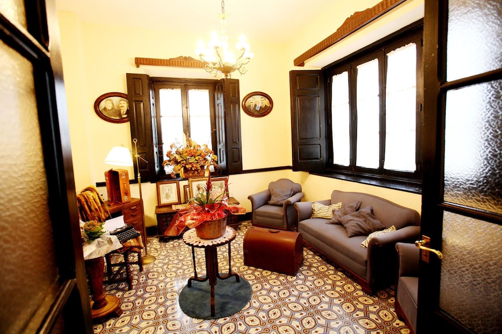 Hotel Casa De Indianos Don Tomas 17/29