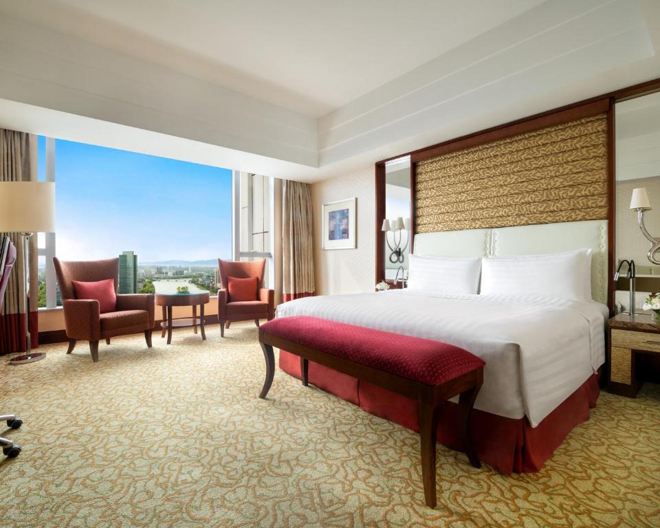 Horizon, Premier, King Bed