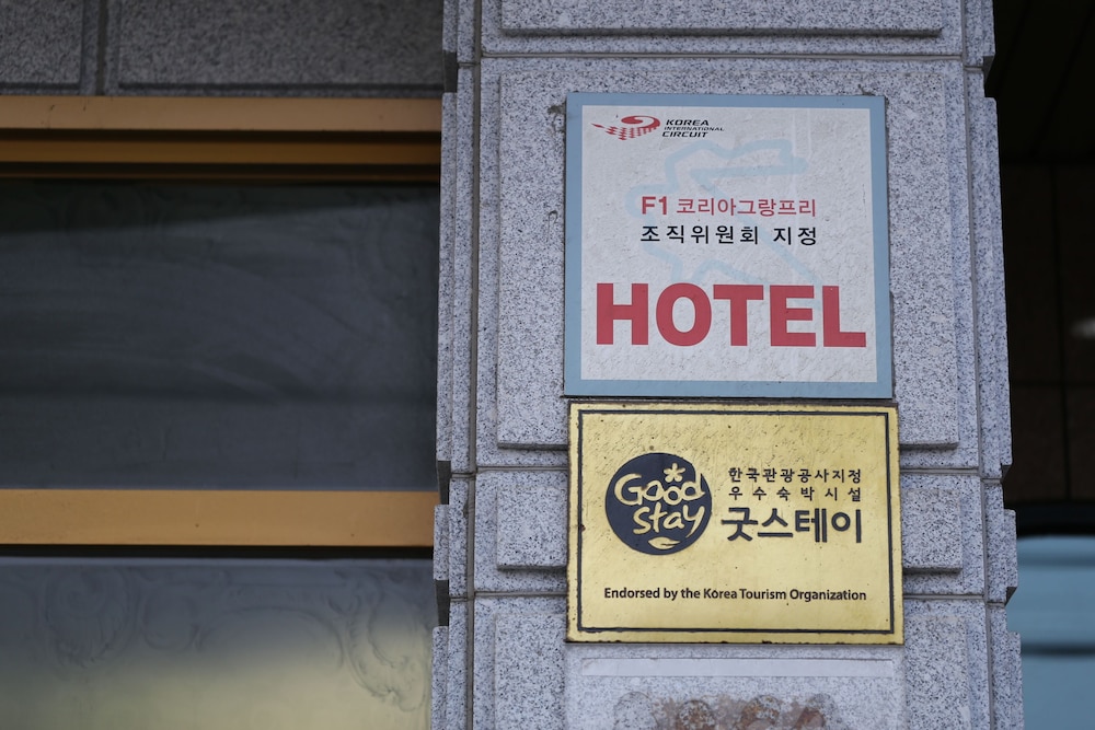Hotel New Evergreen 38/62