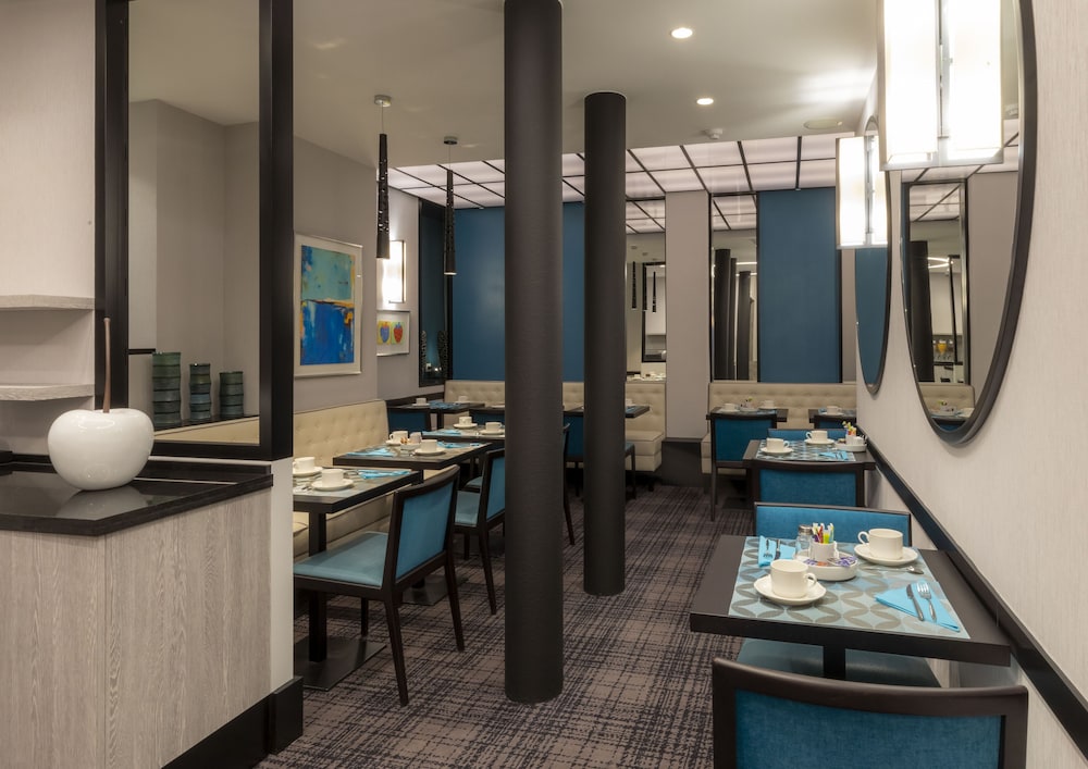 Montfleuri Hotel 53/60