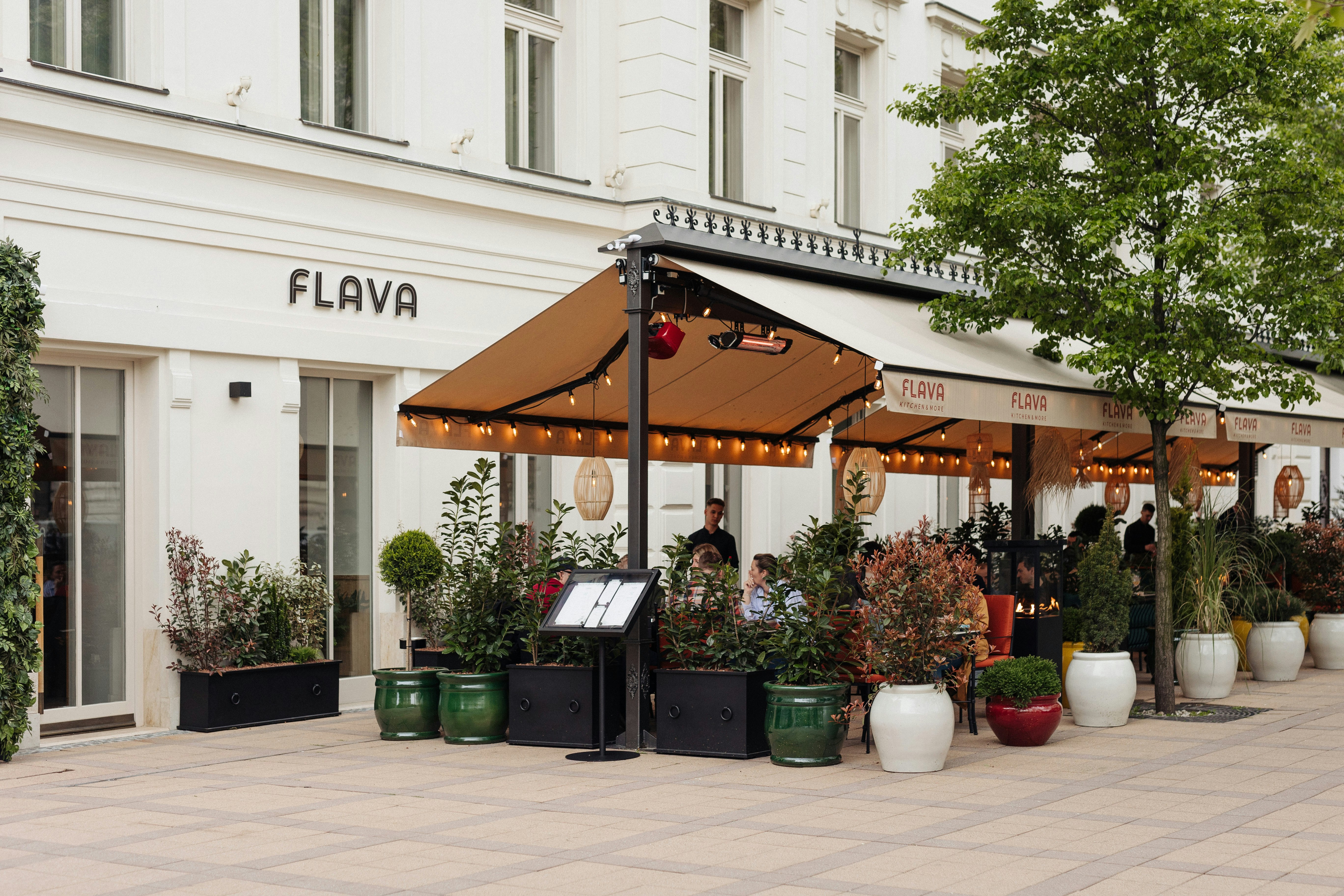 Verno House Budapest, Vignette Collection, an IHG Hotel 1/50