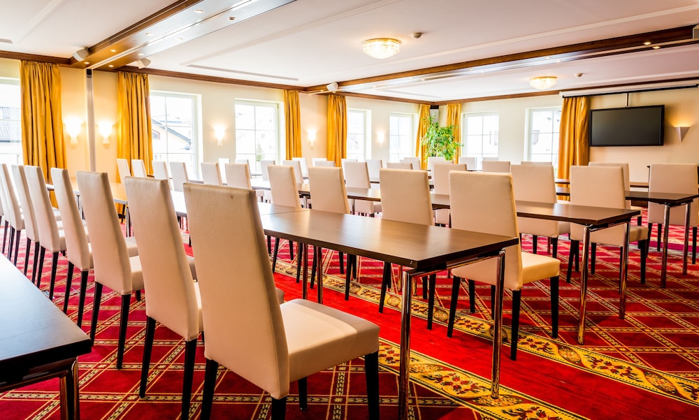 Grandhotel Lienz 65/69