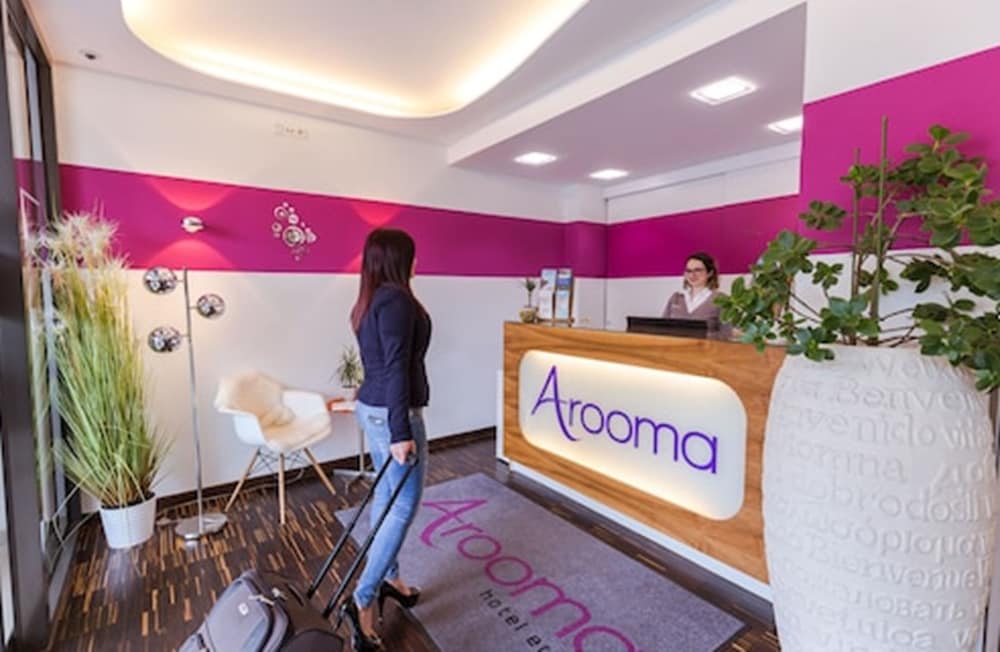 Hotel Arooma 8/47