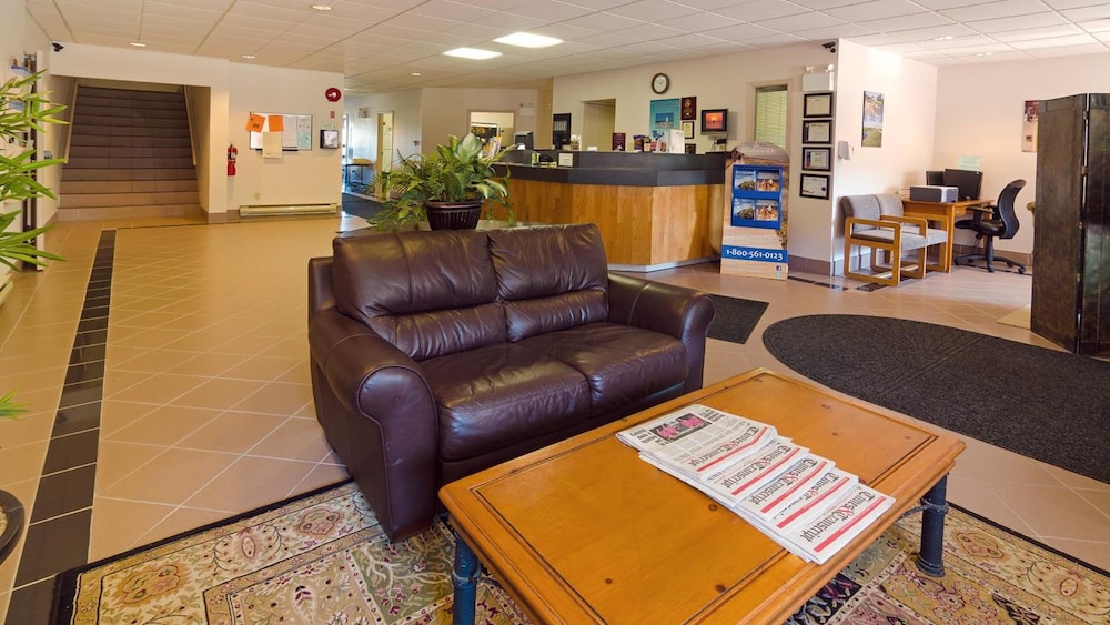 Coastal Inn Sackville 30/55