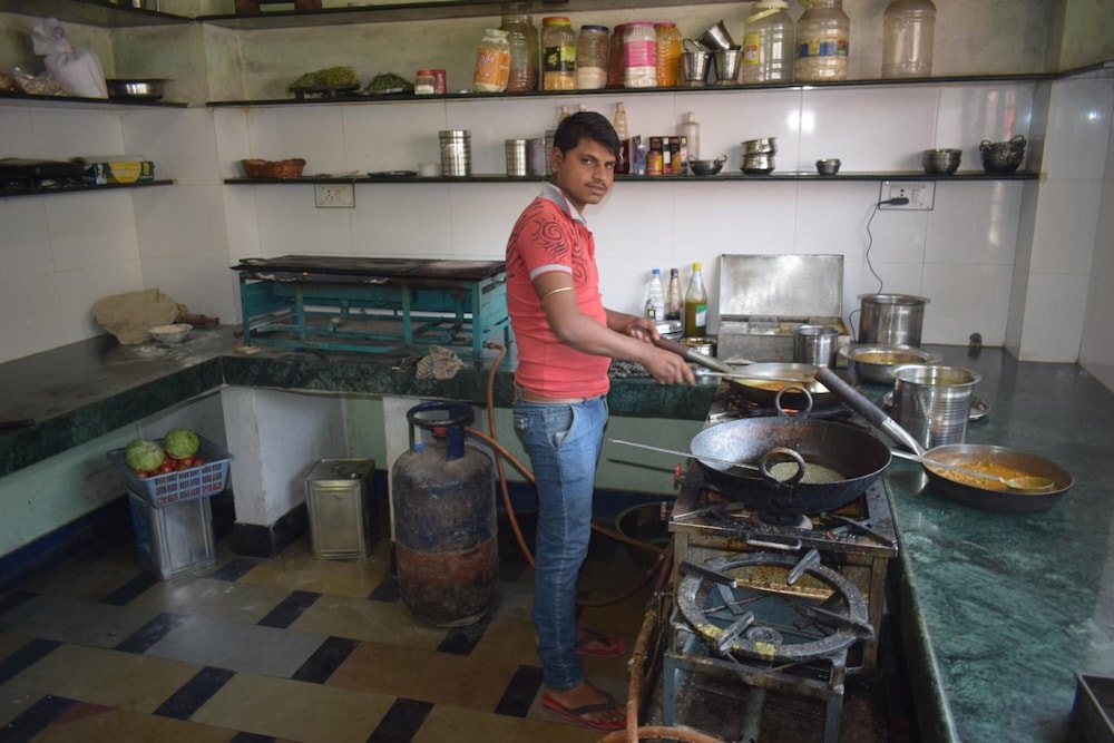 Hotel Ram Niwas 31/47